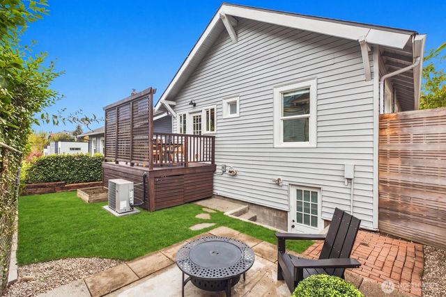 3005 E Union Street, Seattle, WA 98122