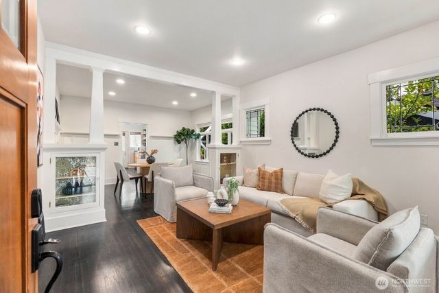 3005 E Union Street, Seattle, WA 98122