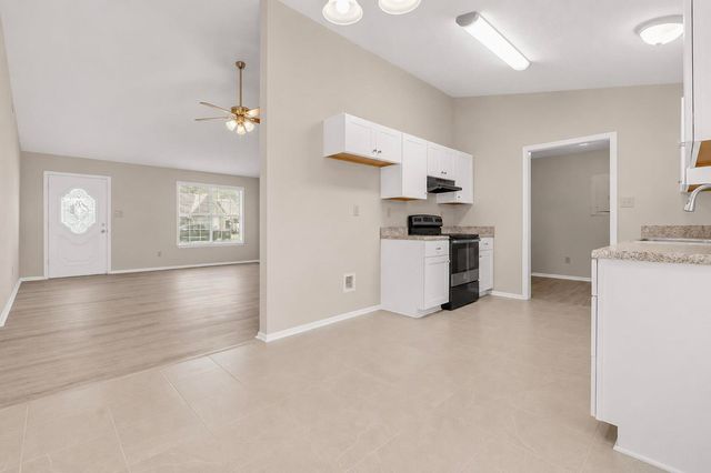 6822 SOUTHKNOLL AVE, Millington, TN 38053