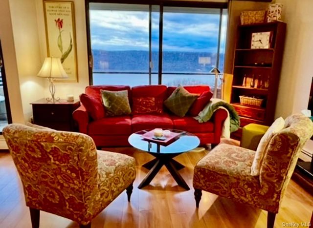 1 David 7L, Yonkers, NY 10701