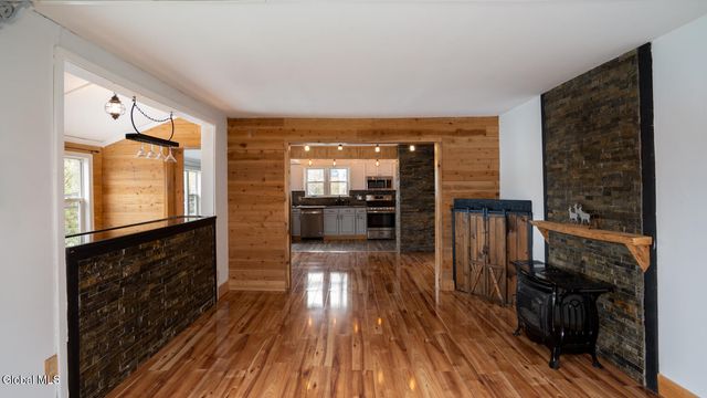 3 Lakeshore Drive, North Greenbush, NY 12198