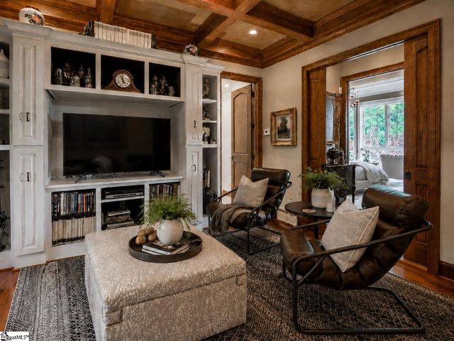 605 Raven Road, Landrum, SC 29356