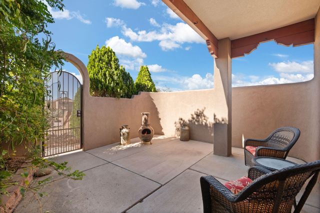 1296 Monterrey Road NE, Rio Rancho, NM 87144