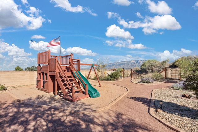 1296 Monterrey Road NE, Rio Rancho, NM 87144