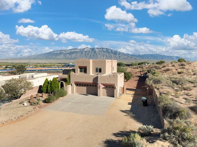1296 Monterrey Road NE, Rio Rancho, NM 87144