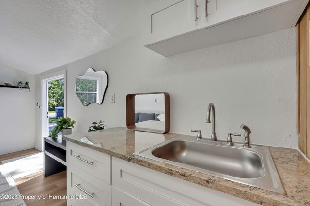 6080 Waverly Road, Weeki Wachee, FL 34607