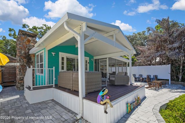 6080 Waverly Road, Weeki Wachee, FL 34607