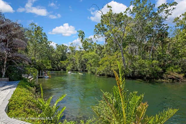 6080 Waverly Road, Weeki Wachee, FL 34607