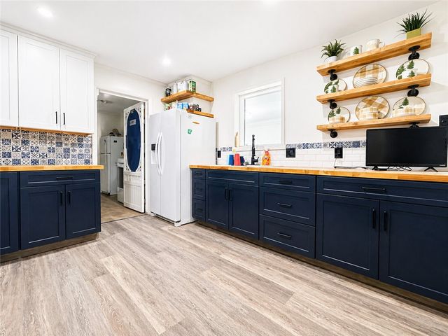 1196 Mill Creek Drive, Russellville, AR 72802