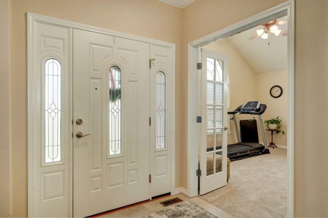 2680 W Williamsburg Street, Springfield, MO 65810