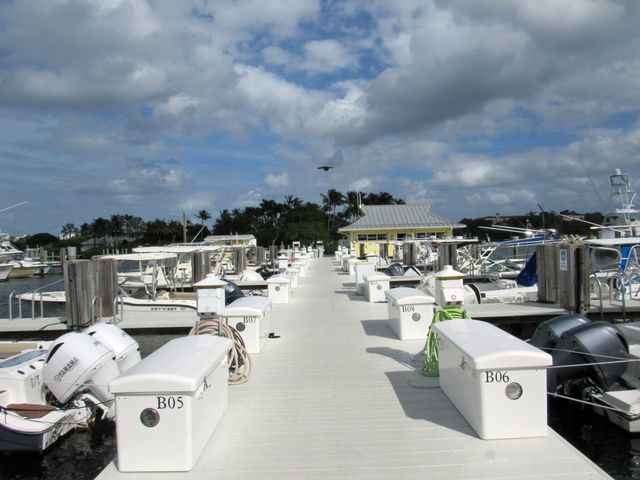 1911 NE 27th Court 3, Lighthouse Point, FL 33064