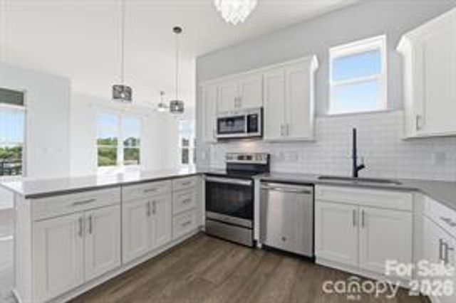 935 Mcalway Road 306, Charlotte, NC 28211