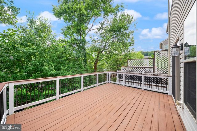 1431 OCCOQUAN HEIGHTS CT, Occoquan, VA 22125