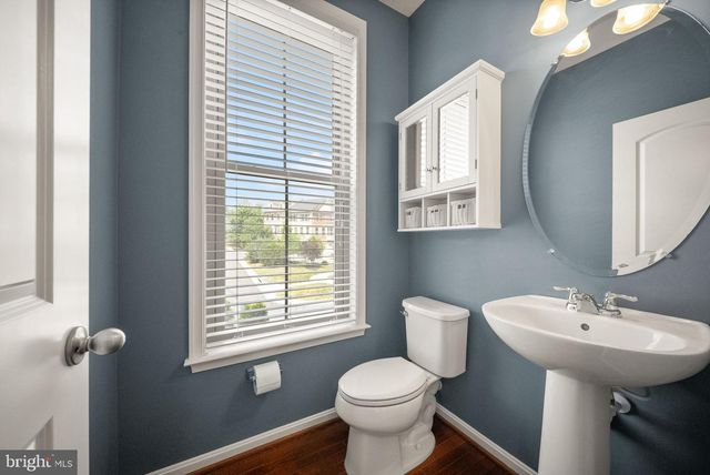 1431 OCCOQUAN HEIGHTS CT, Occoquan, VA 22125