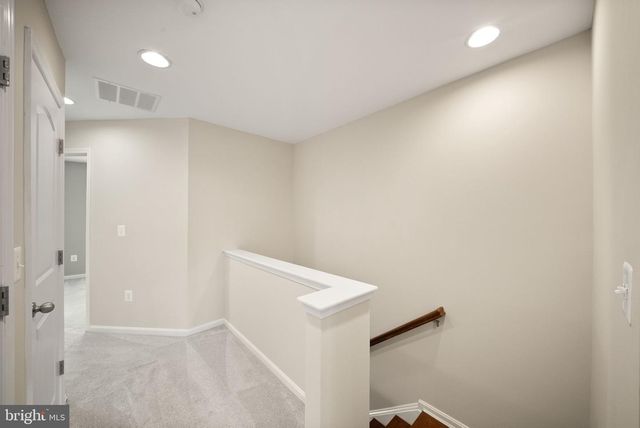 1431 OCCOQUAN HEIGHTS CT, Occoquan, VA 22125