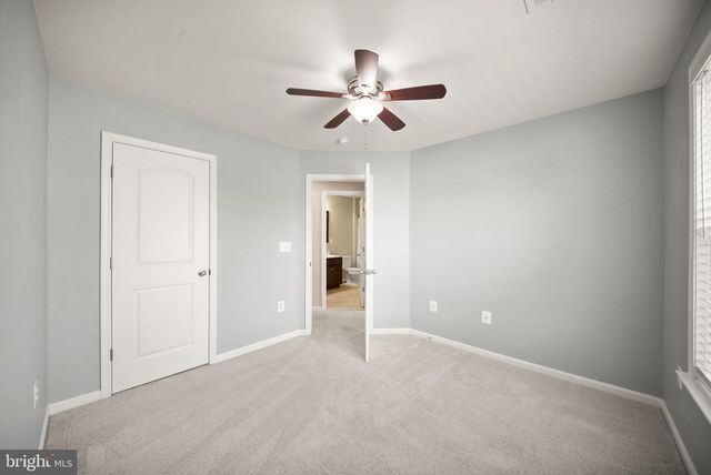 1431 OCCOQUAN HEIGHTS CT, Occoquan, VA 22125