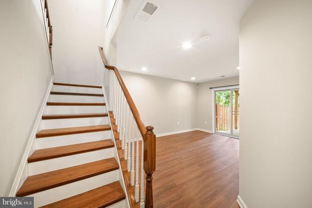 1431 OCCOQUAN HEIGHTS CT, Occoquan, VA 22125