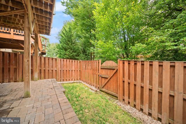 1431 OCCOQUAN HEIGHTS CT, Occoquan, VA 22125