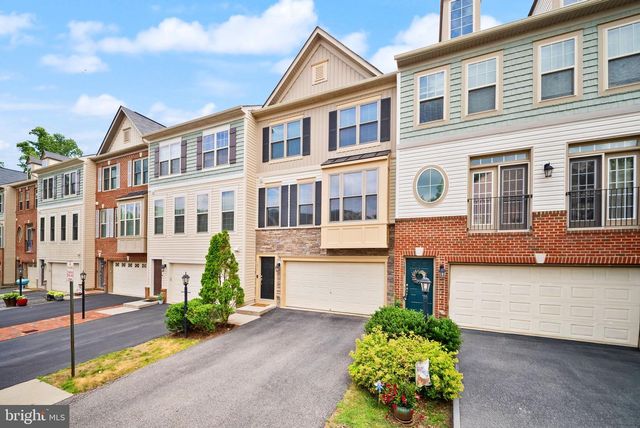 1431 OCCOQUAN HEIGHTS CT, Occoquan, VA 22125
