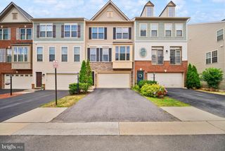 1431 OCCOQUAN HEIGHTS CT, Occoquan, VA 22125