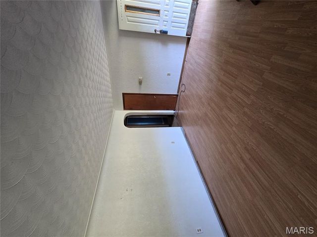 1011 Voorhees Lane, Brighton, IL 62012