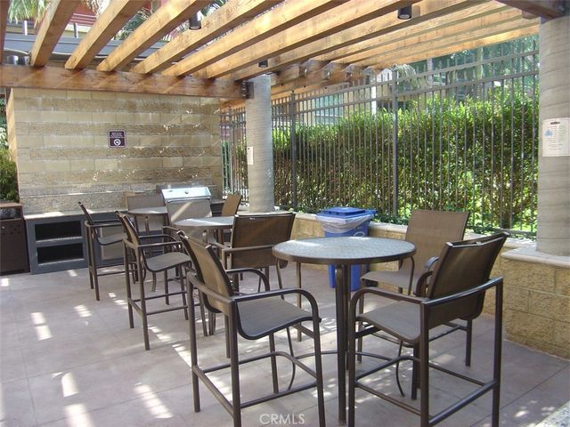 100 S Alameda 424, Los Angeles, CA 90012