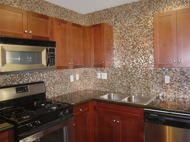 100 S Alameda 424, Los Angeles, CA 90012