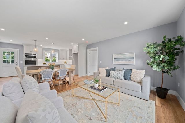 40 Signal Hill Rd, Marshfield, MA 02050