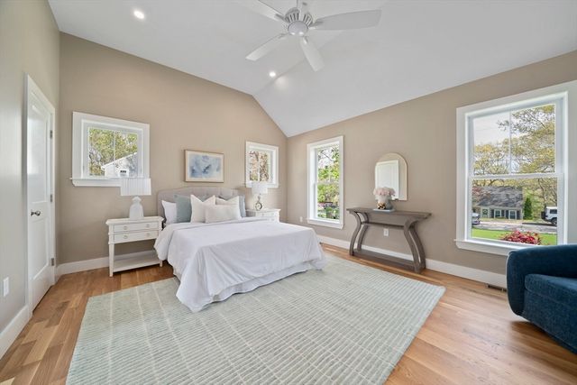 40 Signal Hill Rd, Marshfield, MA 02050