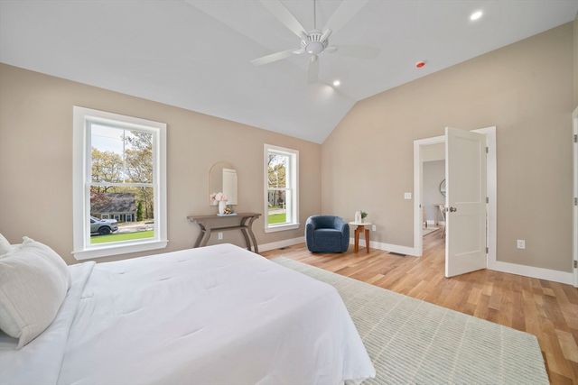 40 Signal Hill Rd, Marshfield, MA 02050