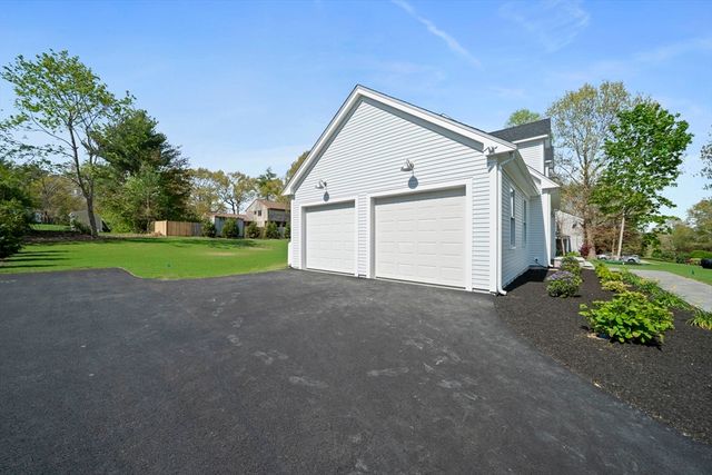 40 Signal Hill Rd, Marshfield, MA 02050