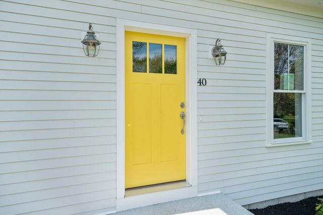 40 Signal Hill Rd, Marshfield, MA 02050
