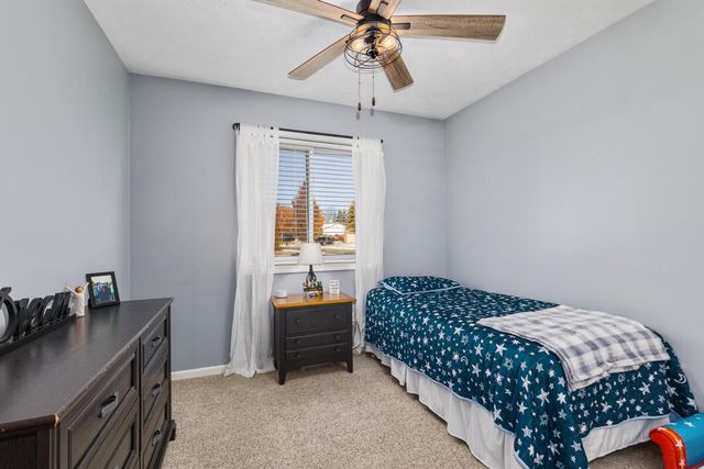 5275 Pinnacle Drive SW, Wyoming, MI 49519