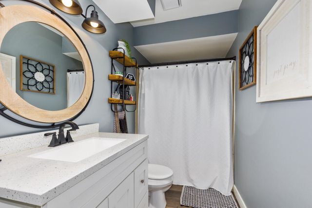 5275 Pinnacle Drive SW, Wyoming, MI 49519