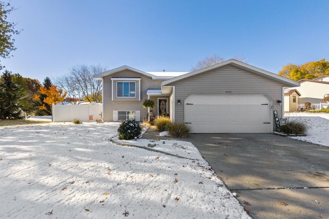 5275 Pinnacle Drive SW, Wyoming, MI 49519