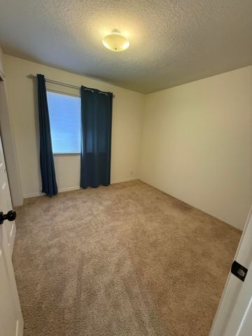 8319 Santa Clarita Street NE, Albuquerque, NM 87113