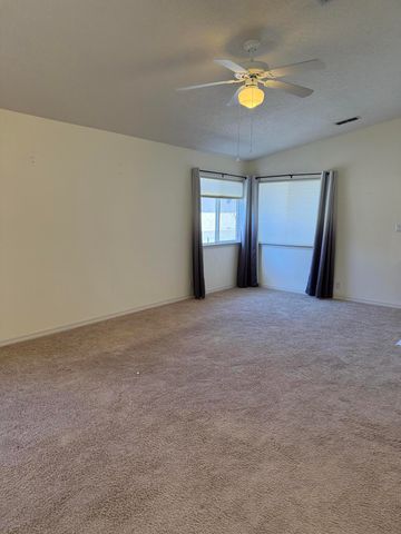 8319 Santa Clarita Street NE, Albuquerque, NM 87113