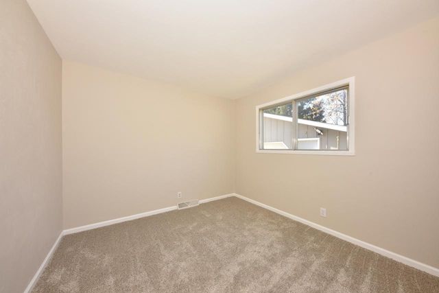 8271 N 106th STREET, Milwaukee, WI 53224