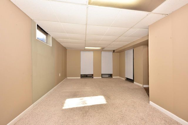 8271 N 106th STREET, Milwaukee, WI 53224