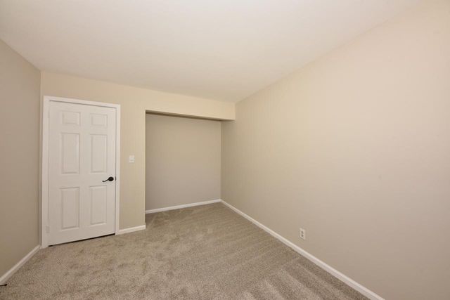 8271 N 106th STREET, Milwaukee, WI 53224