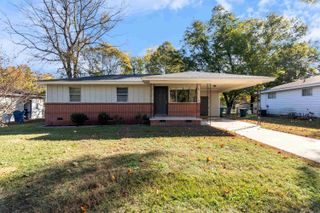 105 Lancaster Rd, Little Rock, AR 72209
