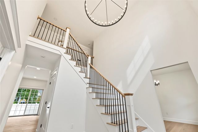 26 Carpenter Avenue, Barrington, RI 02806