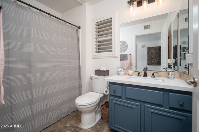 21606 N YELLOWSTONE Circle, Sun City West, AZ 85375