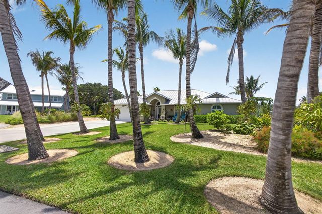8081 SE Shiloh Terrace, Hobe Sound, FL 33455