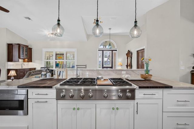 8081 SE Shiloh Terrace, Hobe Sound, FL 33455