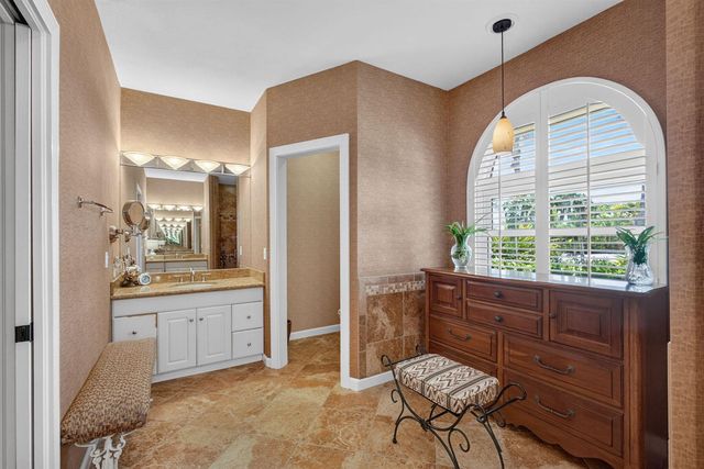 8081 SE Shiloh Terrace, Hobe Sound, FL 33455