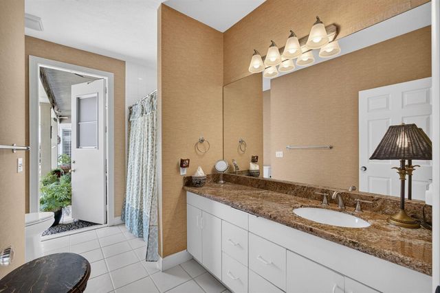 8081 SE Shiloh Terrace, Hobe Sound, FL 33455
