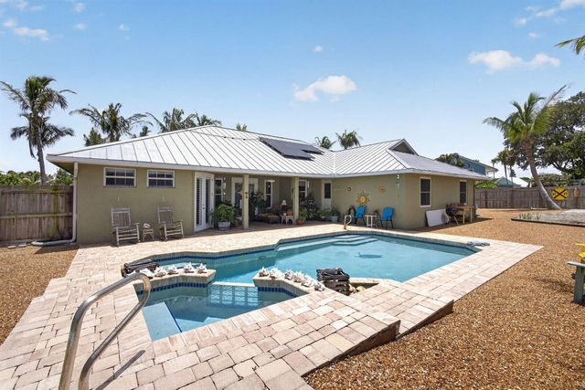 8081 SE Shiloh Terrace, Hobe Sound, FL 33455