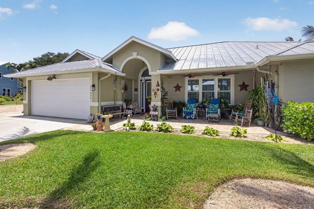 8081 SE Shiloh Terrace, Hobe Sound, FL 33455
