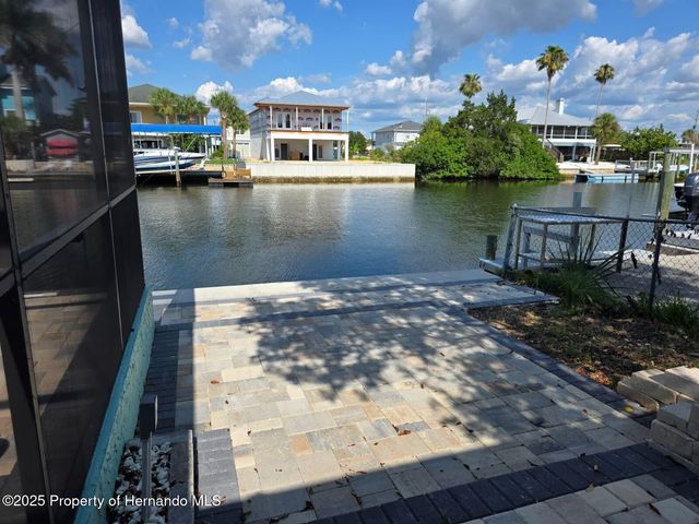 4482 Kingston Drive, Hernando Beach, FL 34607